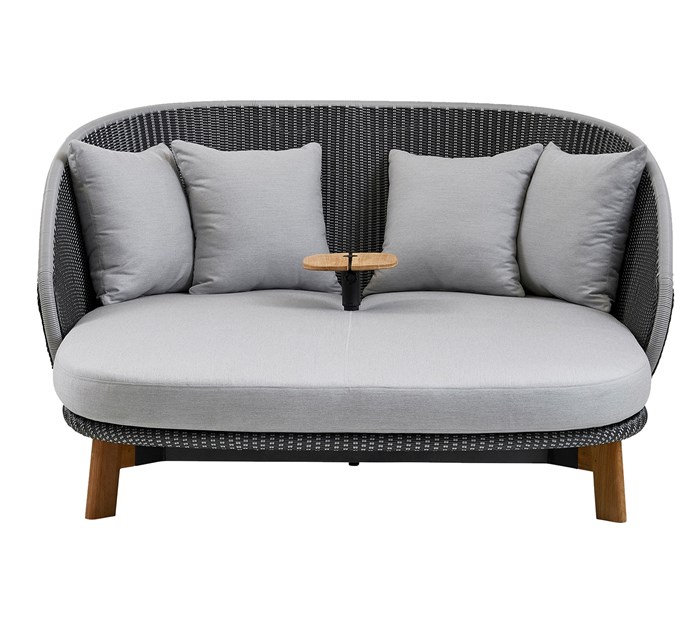Picture of Peacock Daybed w/table, incl. cushions, Cane-line Weave