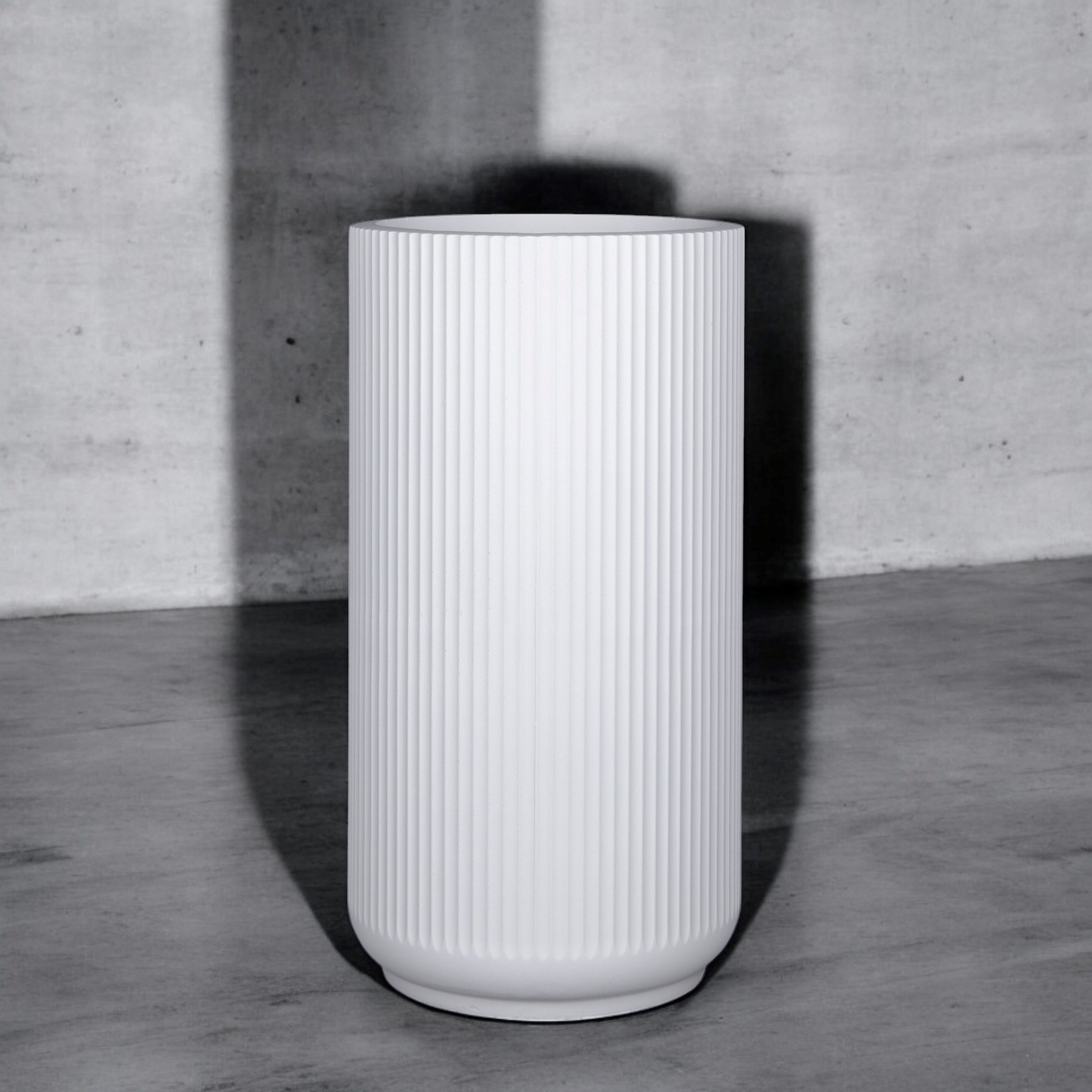 Picture of Gardenlite Corrugated U pot White