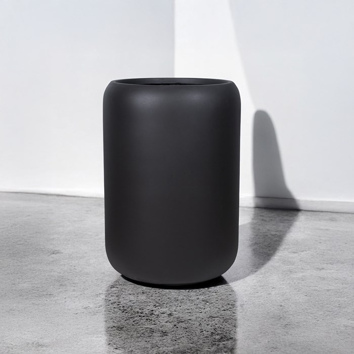 Picture of Gardenlite Drum Planter Black