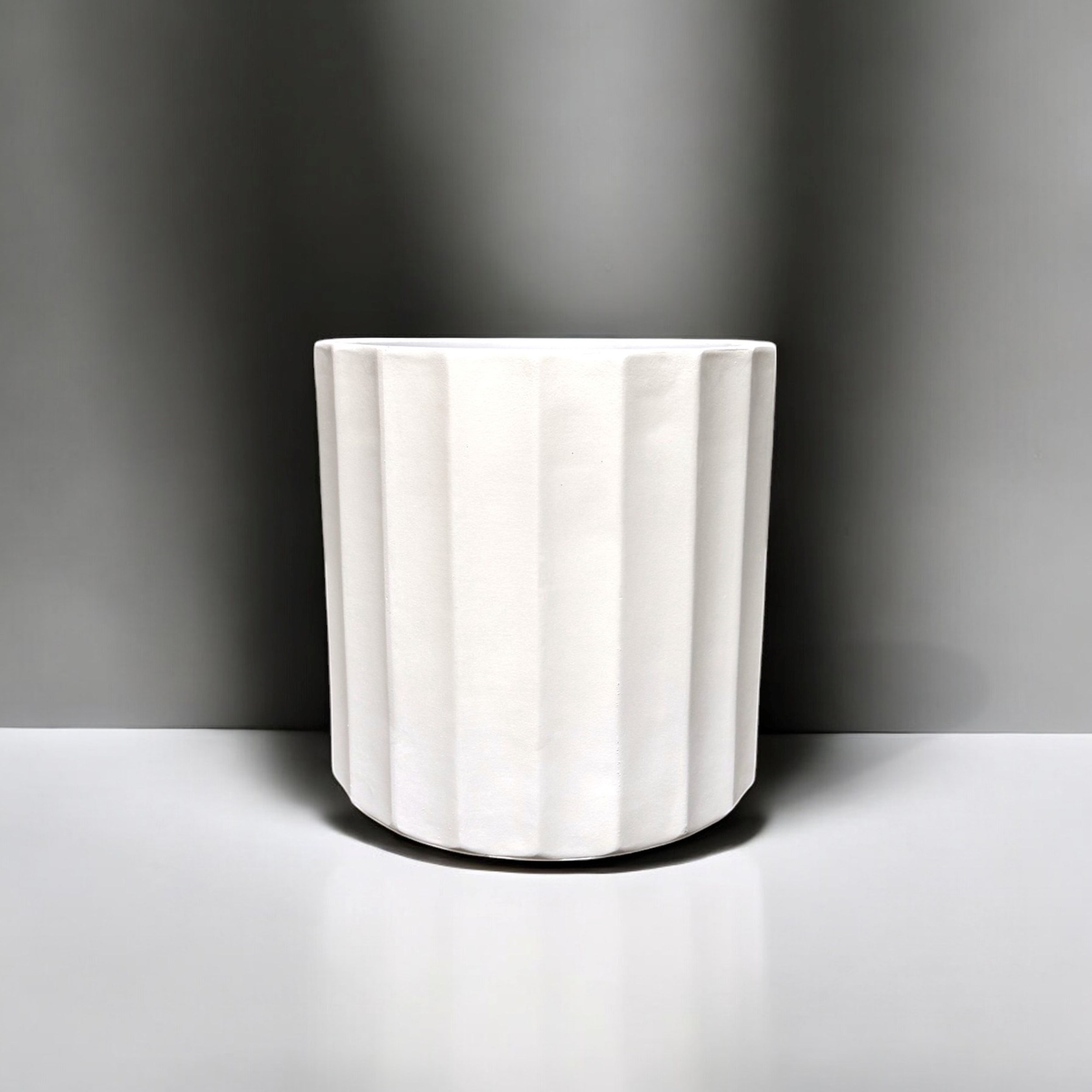 Picture of Gardenlite Grecian Cylinder White