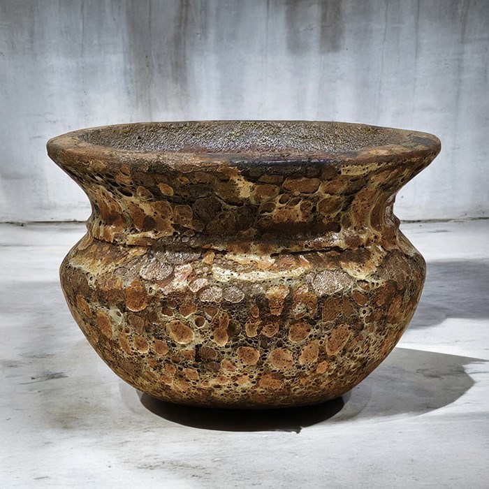 Picture of Sorrento Fleurette Cauldron Copper