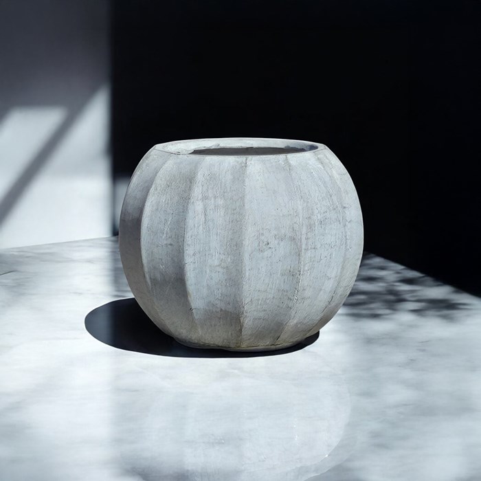 Picture of GeoLite Ribbed Sphere Planter Grey Wash 